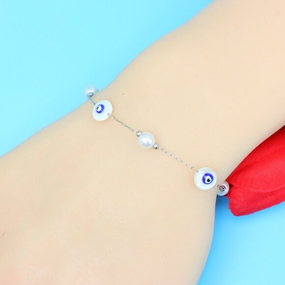 Chic & Stylish Bracelet – A Thoughtful Gift for Women and Girls, DYC1350 - Picture 1 of 10